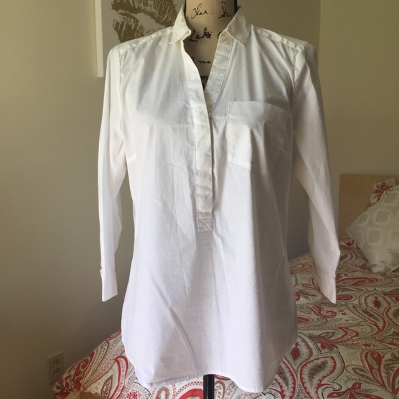 H&M Tops - 📦 H&M Blouse